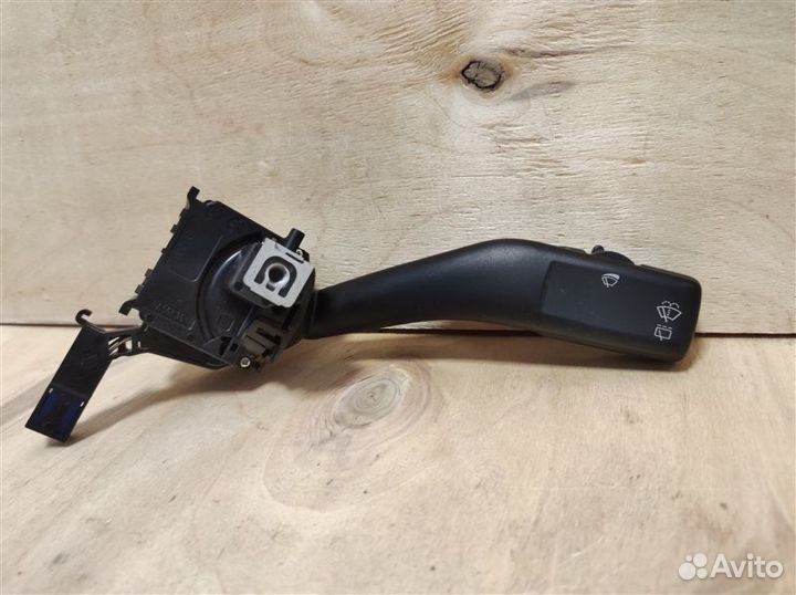 Переключатель стеклоочистителей Vw Golf 5