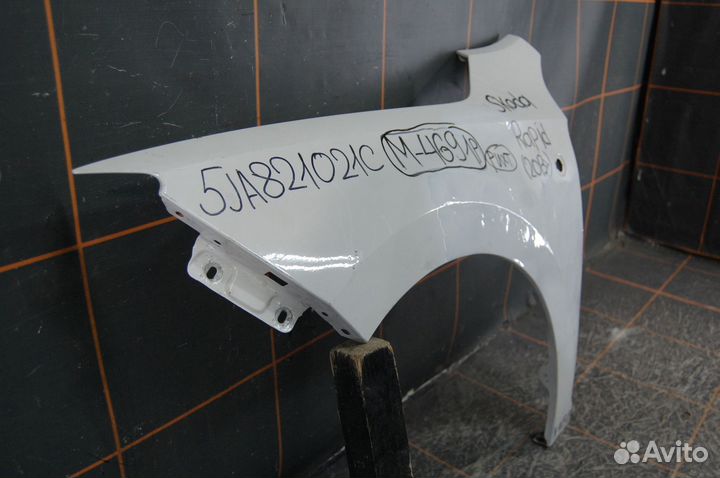 Крыло переднее левое - Skoda Rapid