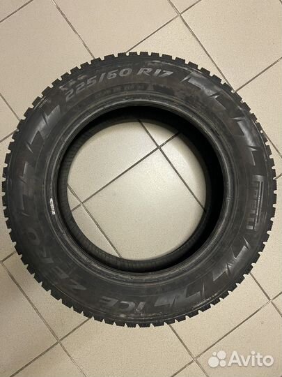 Pirelli Ice Zero 225/60 R17