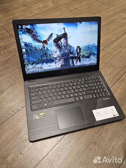 Игровой ноутбук ryzen7 8gb SSD 512 GTX1050 4Gb