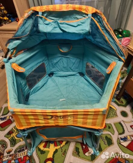 Манеж детский складной