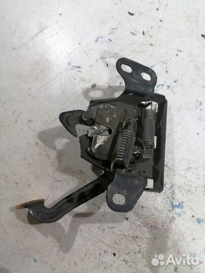 Замок капота (Geely Coolray)