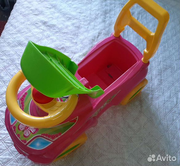 Машинка-каталка
