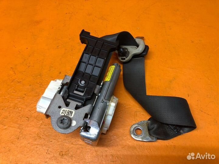 Ремень безопасности передний правый Ford Edge 2012