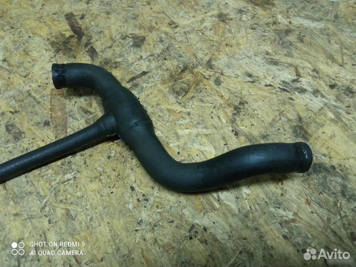 Патрубок отопителя Mercedes Benz w124 4