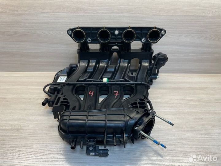 Впускной коллектор LADA X-Ray