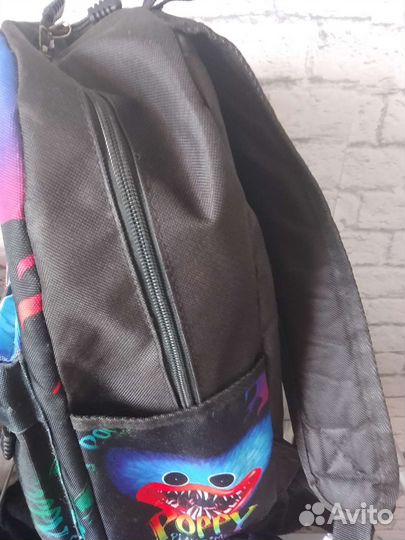 Школьный рюкзак