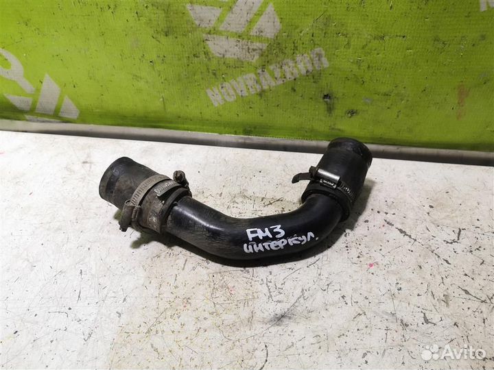Патрубок интеркулера Форд Мондео 3