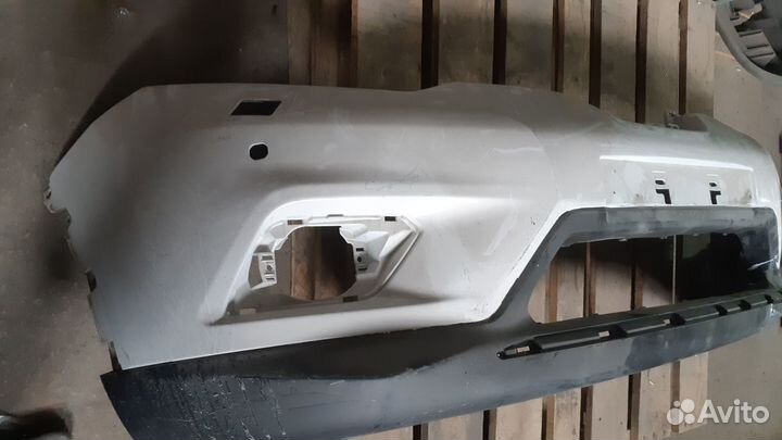 Бампер передний б.у. Nissan X-Trail (T32)