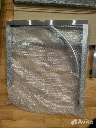 Раковина в ванную новая