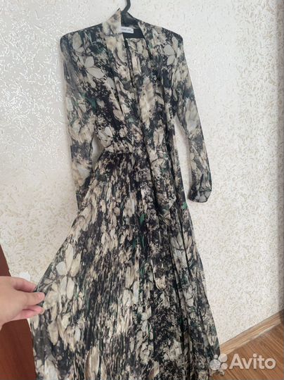 Платье вечернее