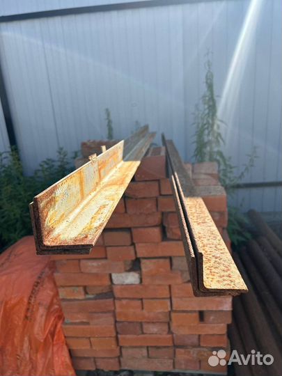 Уголок для окон