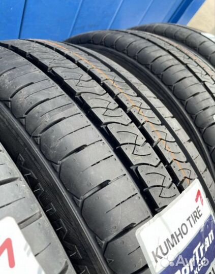 Kumho PorTran KC53 215/70 R16C