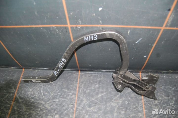 Петля крышки багажника - LADA Granta