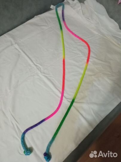 Гимнастическая скакалка