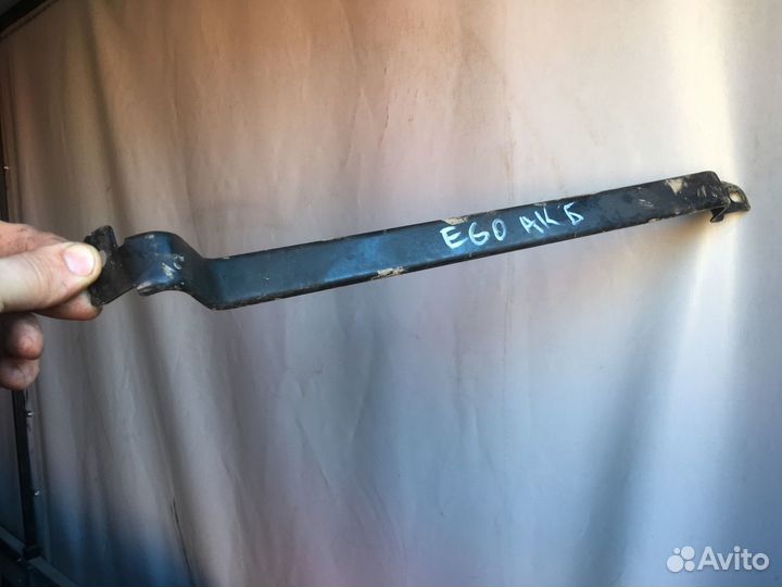 Крепление акб bmw e60