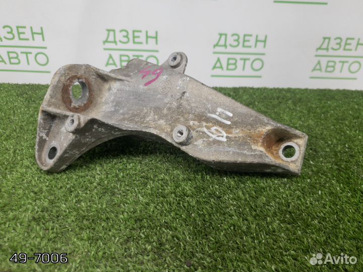 Кронштейн АКПП Audi Allroad