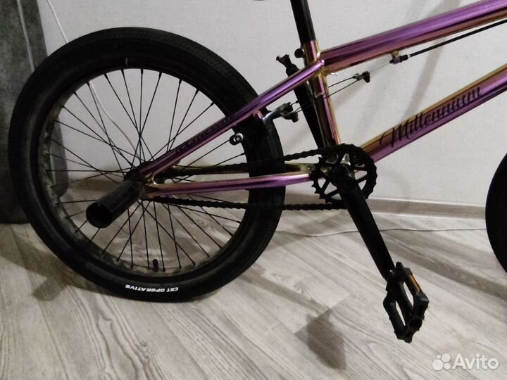 Велосипед BMX TechTeam Millennium 20 бензин Пеги