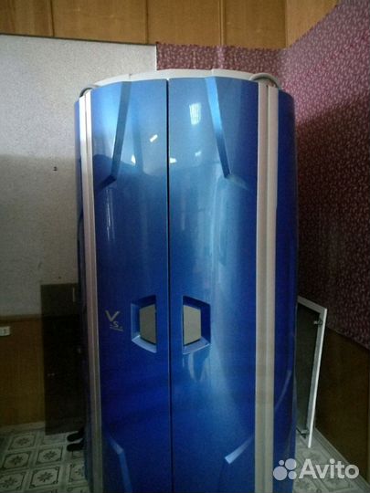 Солярий, вертикальный Luxura V5 42XL