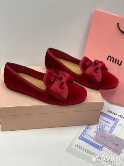 Балетки Miu Miu красные женские летние