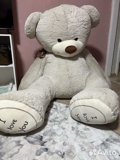 Плюшевый медведь