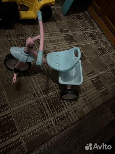 Трехколесный велосипед