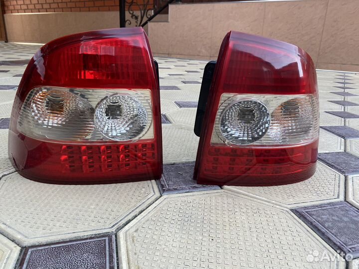 Задние стопы на priora