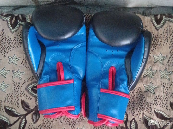 Боксерские перчатки детские 6 oz