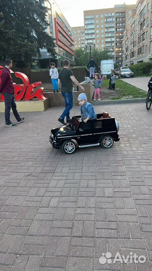 Детский электромобиль mercedes