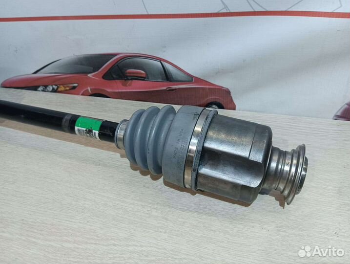 Привод передний правый Honda Pilot 3.5