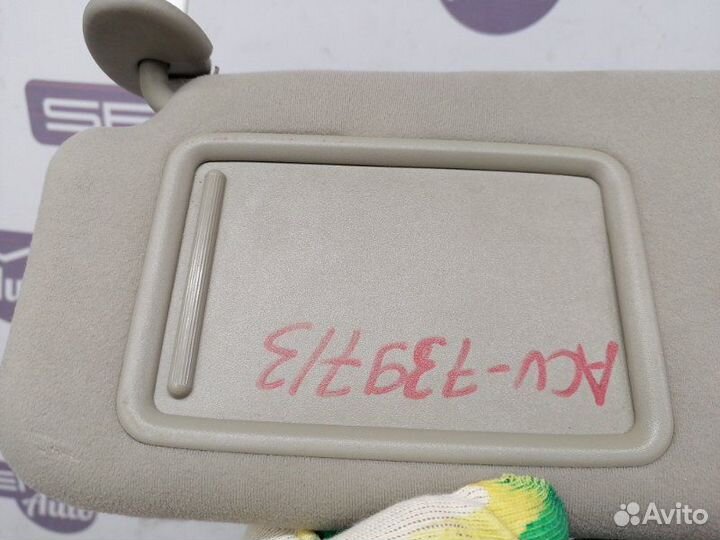 Козырек солнцезащитный левый Toyota Camry XV40