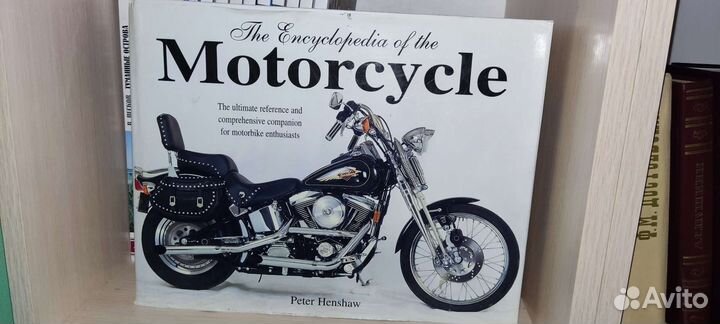 Энциклопедия мотоциклов. Книга на английском