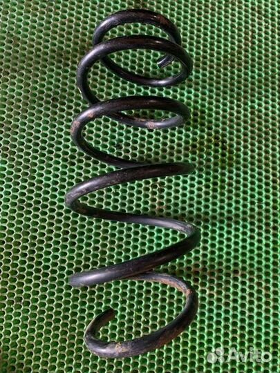 Пружина передняя Opel Astra H Z18XER 2007