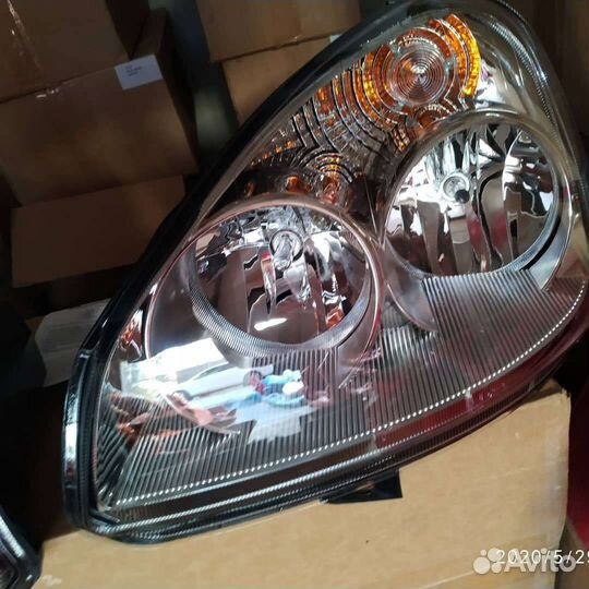 Левая фара оригинал лада приора