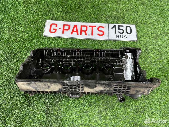 Клапанная крышка правая Bmw 7 E66 N62B44 2002