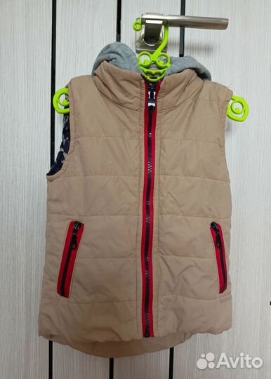 Безрукавка р.92-98