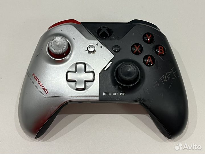 Геймпад Xbox one Cyberpunk 2077 Limited Edition