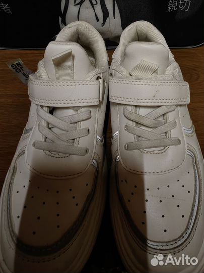 Кроссовки для девочки 31 размер белые