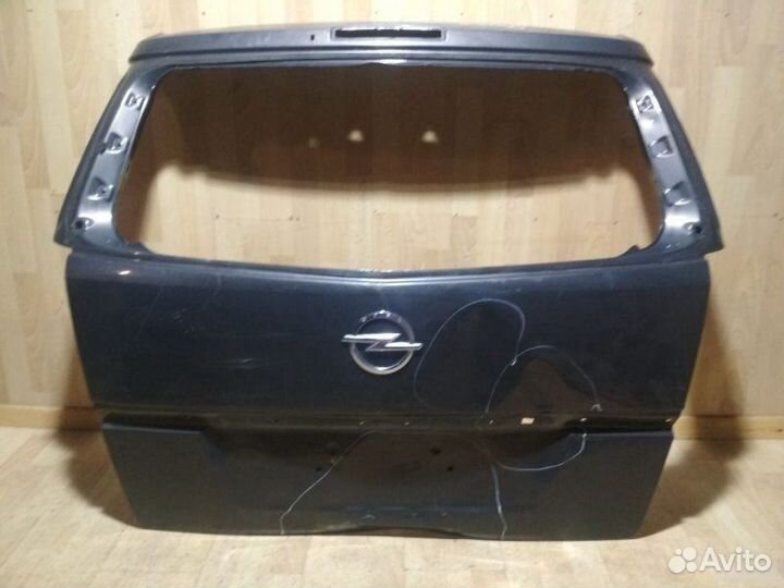 Крышка багажника Opel Zafira