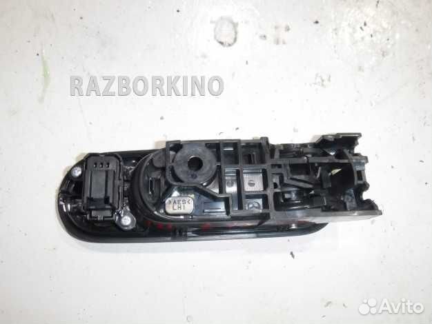 Ручка двери передней внутренняя левая