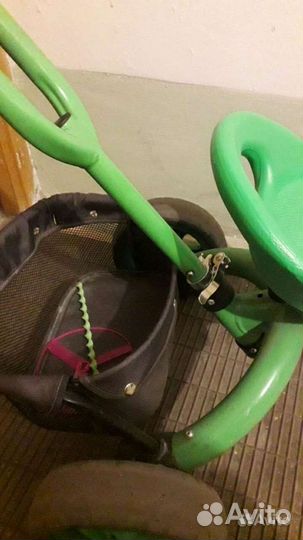 Велосипед трехколесный на 2-4 года