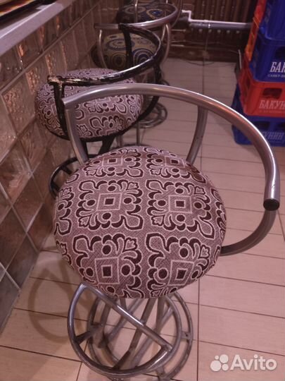 Барные стулья