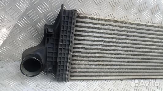 Радиатор интеркулера mercedes benz M-class W164 (8OK23KC01)