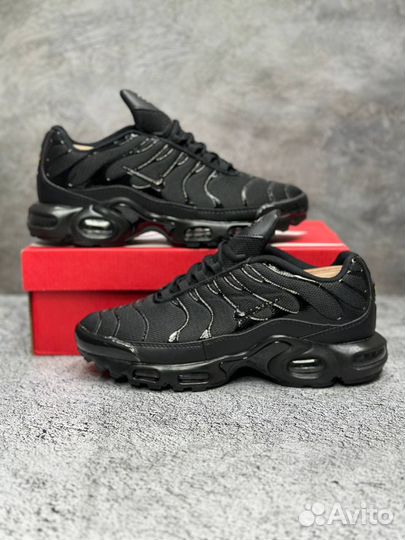 Кроссовки Nike Air Max TN