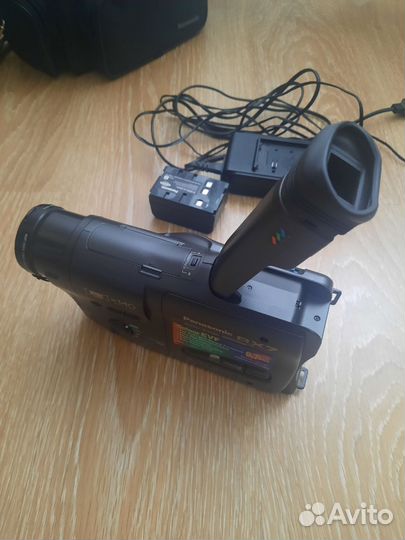 Видеокамера Panasonic RX7