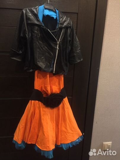 Танцевальный костюм