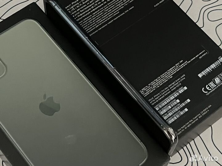 iPhone 11 Pro Max, 64 ГБ