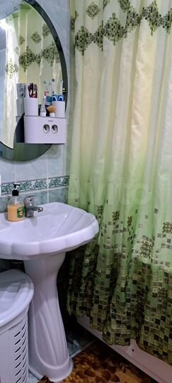 3-к. квартира, 64 м², 1/2 эт.
