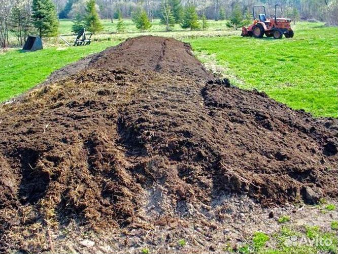 Навоз, перегной, чернозём, песок, щебень