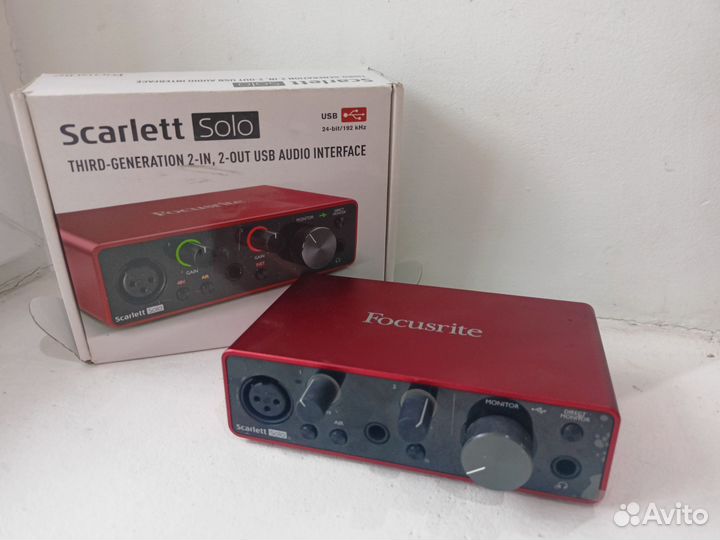 Звуковая карта Focuseite Scarlett solo 3rd Gen
